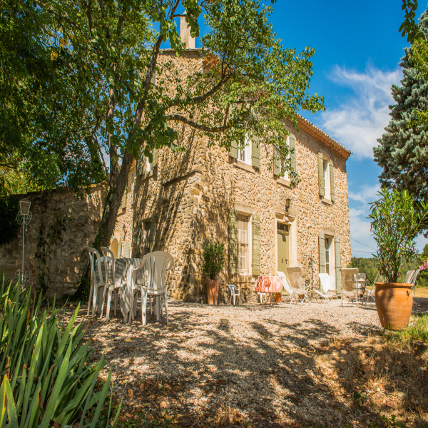 Location de vacances Mas Mirabeau 84120